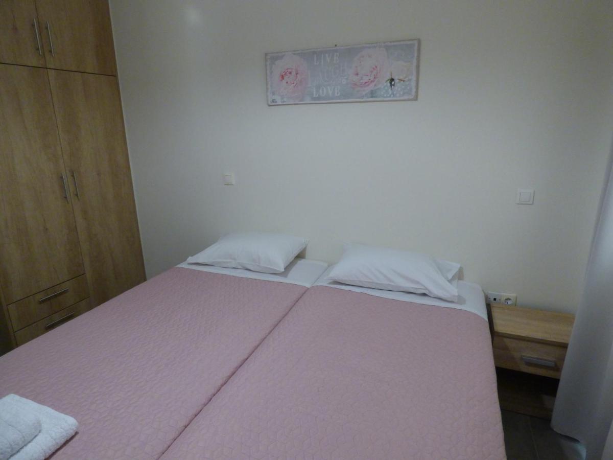 Natashas Apartments Ypsos Zewnętrze zdjęcie