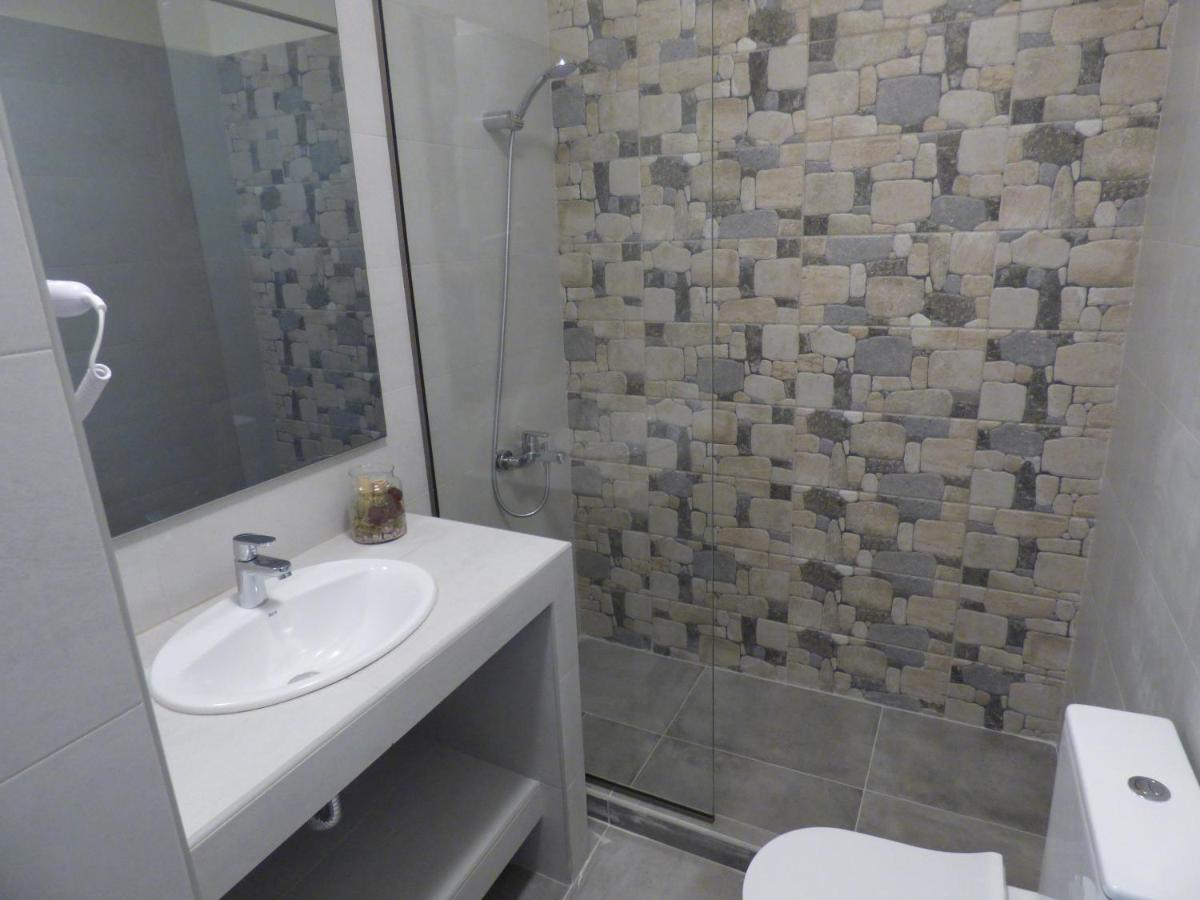Natashas Apartments Ypsos Zewnętrze zdjęcie